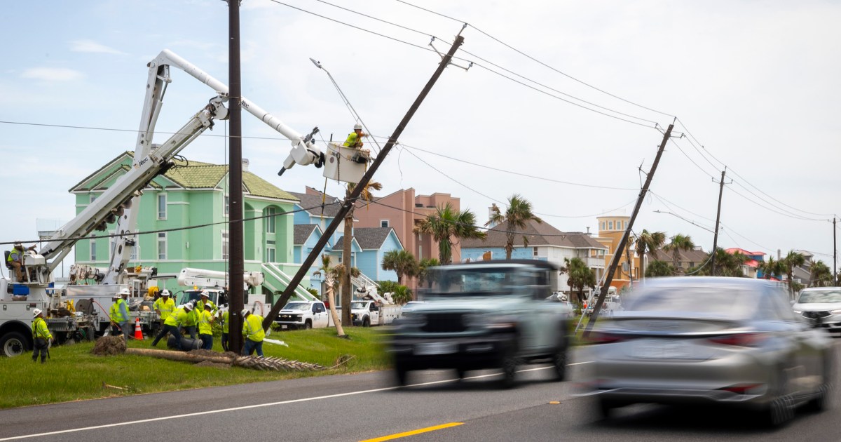Almost 300,000 still without power one week after Hurricane Beryl ...