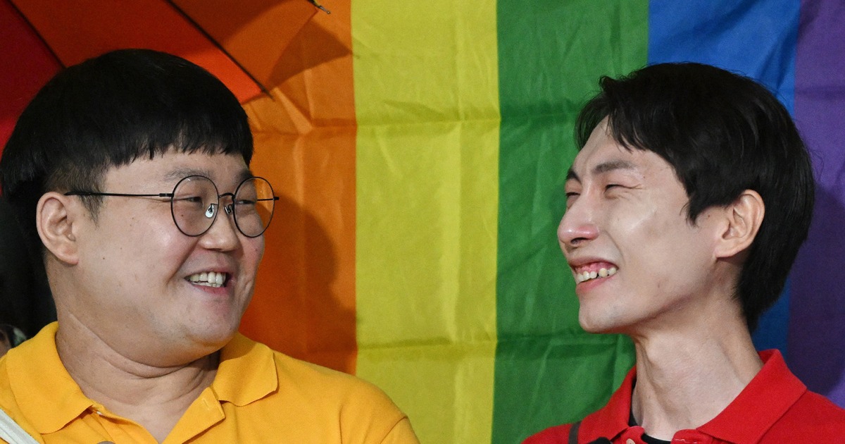 In landmark verdict, South Korea's top court recognizes some rights for same-sex couples