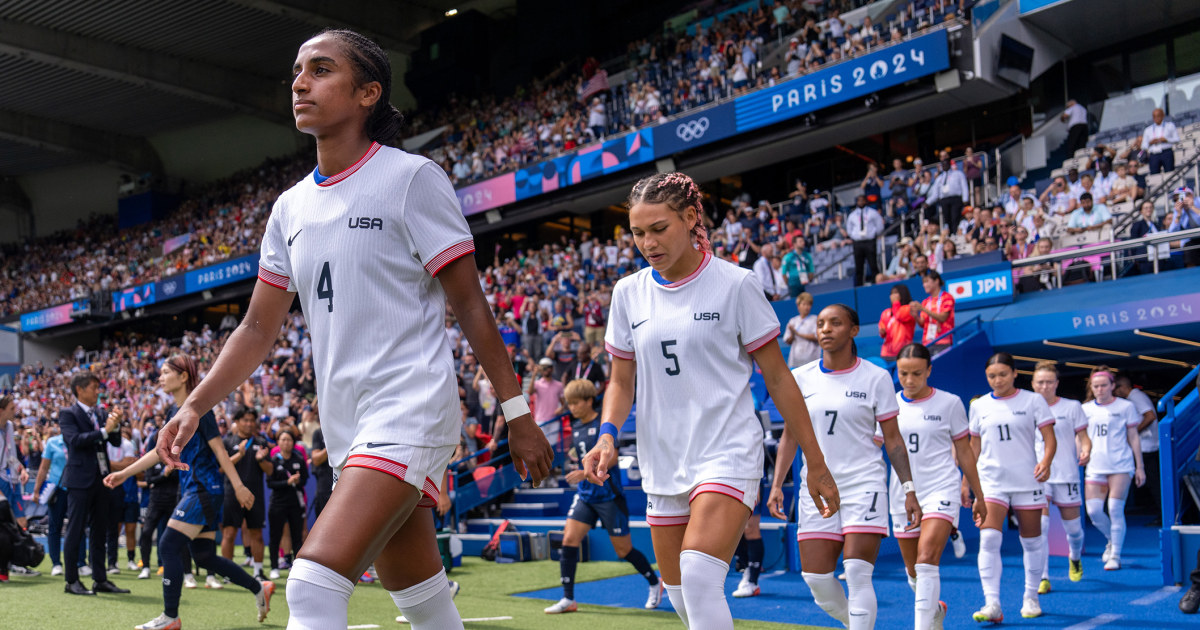 2024 Paris Olympics live updates: U.S. women advance to soccer gold medal game; Gabby Thomas claims 200m victory