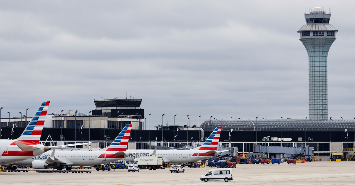 Girl discovered useless at Chicago’s O’Hare Airport after record of individual trapped in equipment