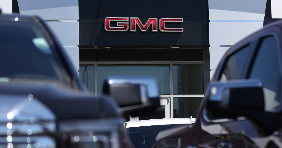 GM lays off more than 1,000 salaried software and services employees