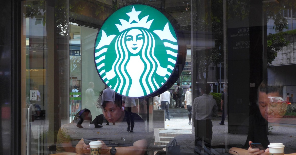 To fix Starbucks, incoming CEO will have to tackle its mobile app problem