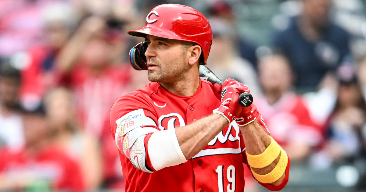 Cincinnati Reds Signing Joey Votto to a Three- year, $450-Million ...