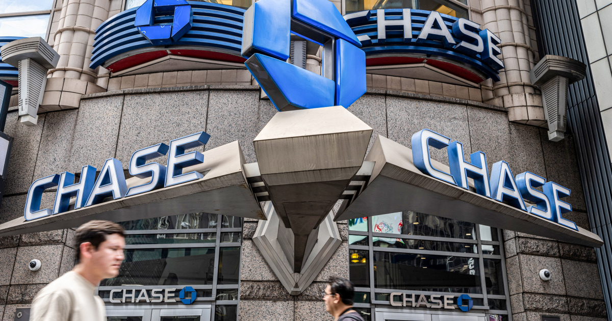 Chase Bank is referring check fraud ‘glitch’ incidents to authorities