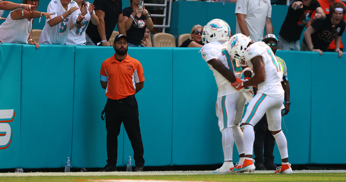 Dolphins' Tyreek Hill Detained By Police Before Week 1 Win; Marks TD ...