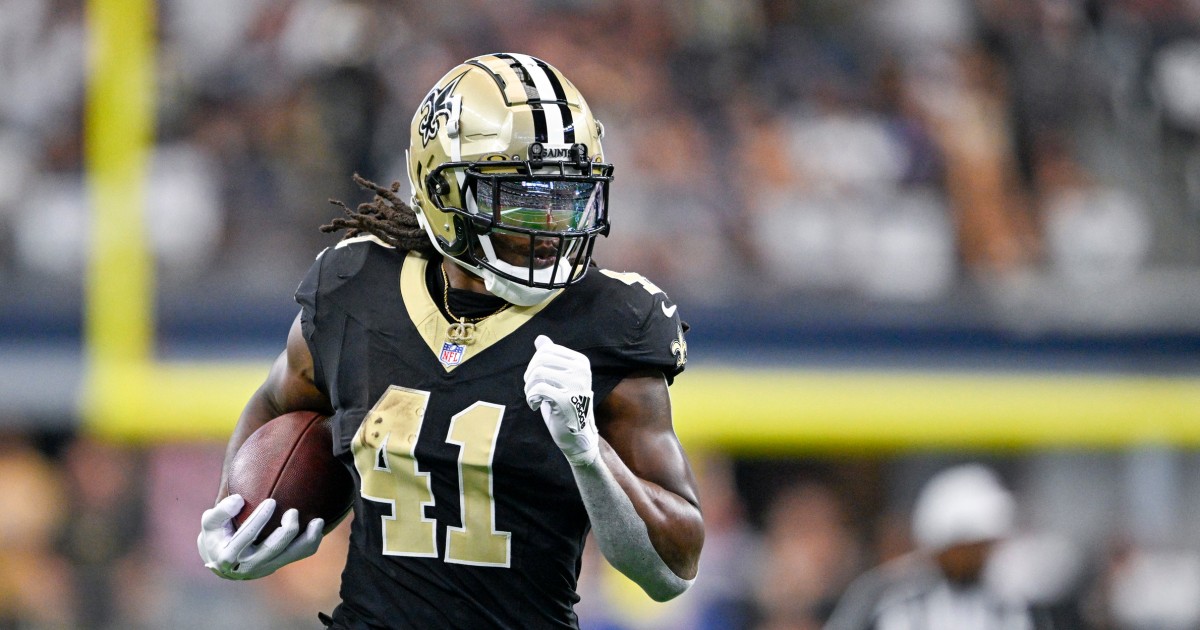 Alvin Kamara scores 4 touchdowns as Saints dominate Cowboys in Dallas