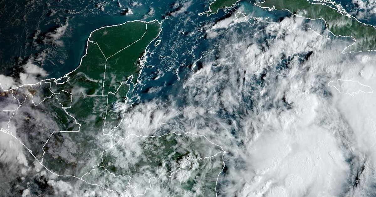 Florida prepares for storm with hurricane potential heading toward the US