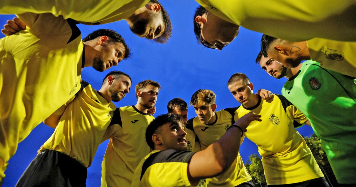 Debut of Spain’s inaugural transgender soccer team in regional men’s league