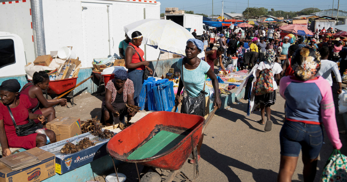 Dominican Republic to Deport 10,000 Haitians Weekly