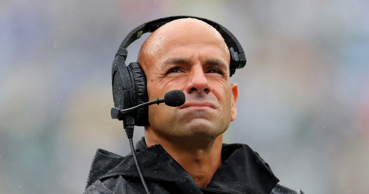 New York Jets despide al entrenador Robert Saleh después de un inicio de 2-3 y aparente tensión con Aaron Rodgers