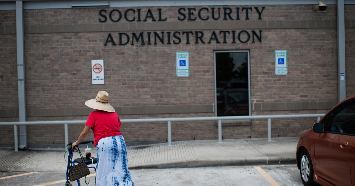 Social Security payroll tax limit increases for 2025. Here's how that