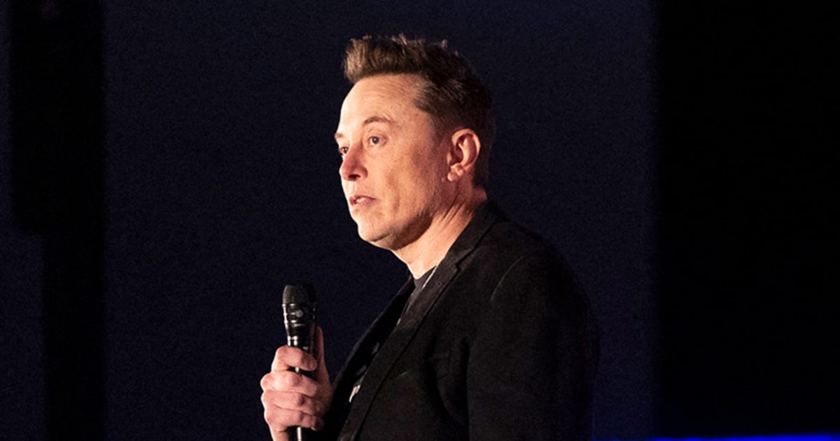 Elon Musk advocates for in-person voting despite his super PAC promoting mail-in voting