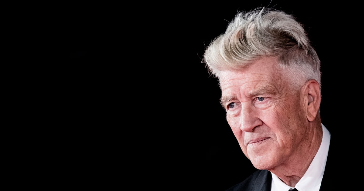 David Lynch Urges Smokers to Quit After Emphysema Diagnosis