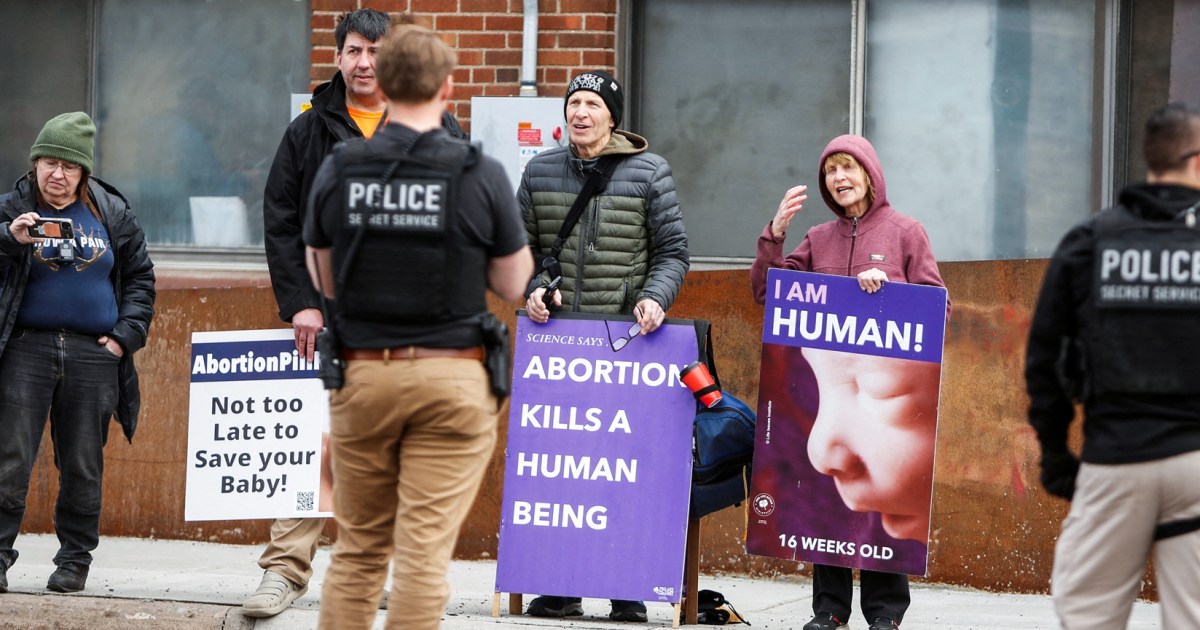 Supreme Court rejects challenges to abortion clinic ‘buffer zone’ laws that restrict protesters