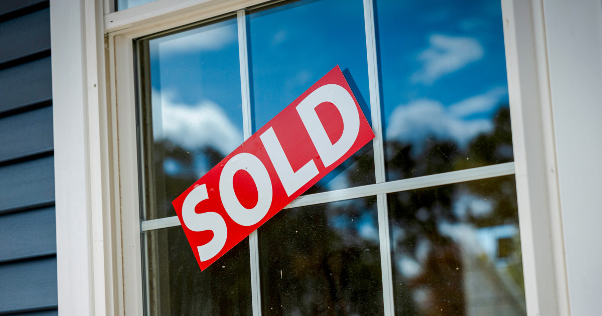 Home sales surged in October, just before mortgage rates jumped