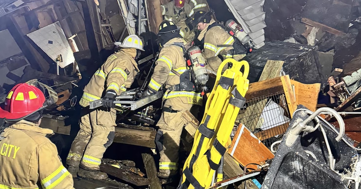 6 pulled from rubble alive after explosion mangles Missouri home, authorities say