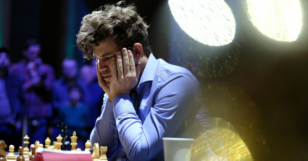 Five-time World Chess champion quits event after refusing to change out of jeans