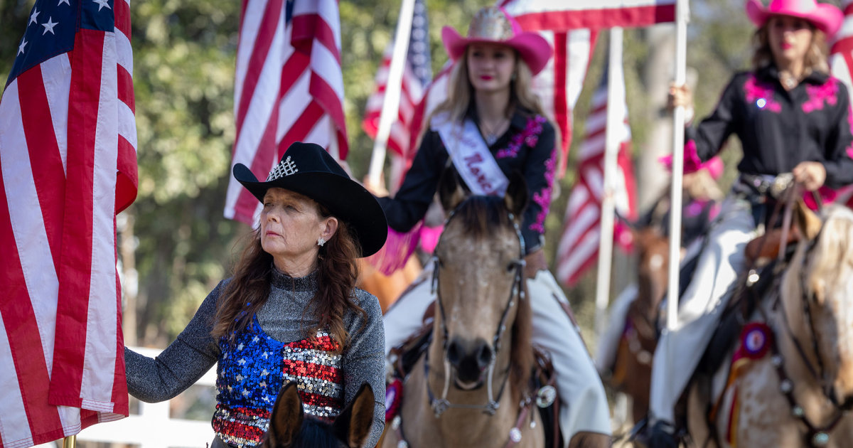 Rose Parade 2025 live updates Floats, performances, celebrity