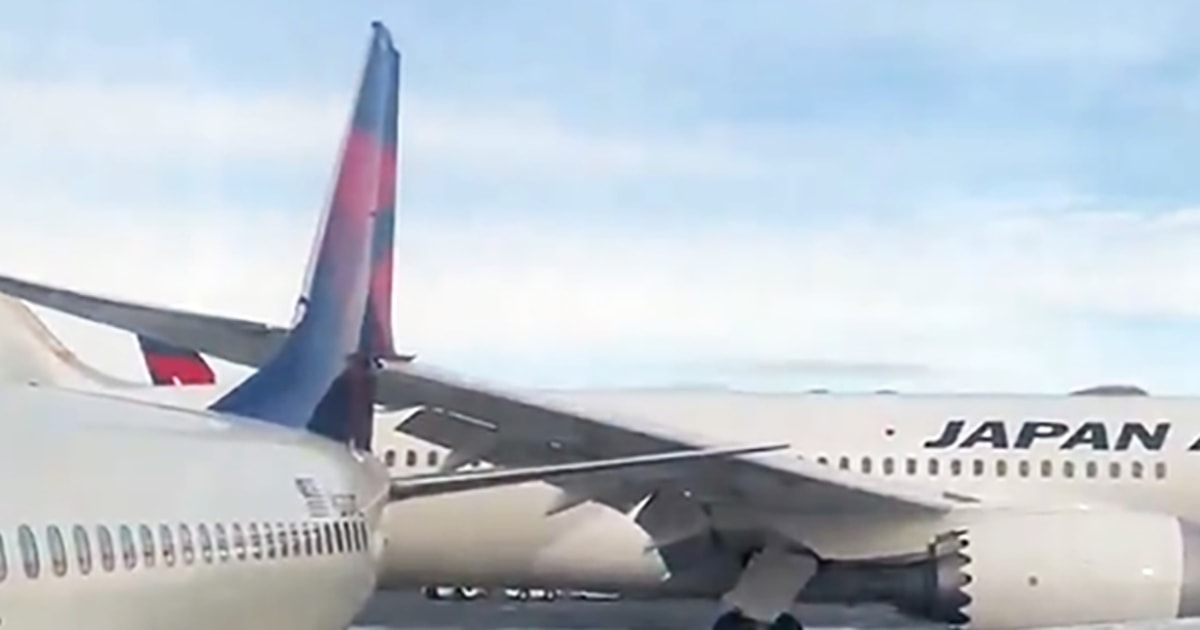 Japan Airlines plane strikes Delta plane’s tail at Seattle-Tacoma airport