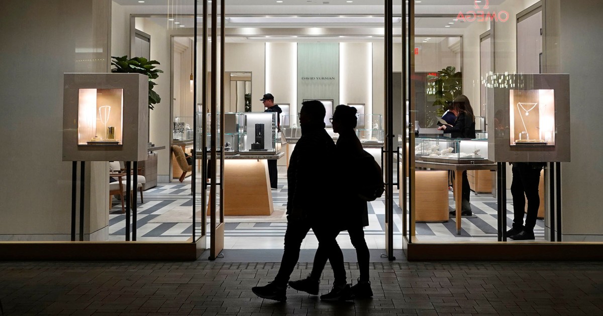 Retail sales slumped 0.9% in January, down much more than expected