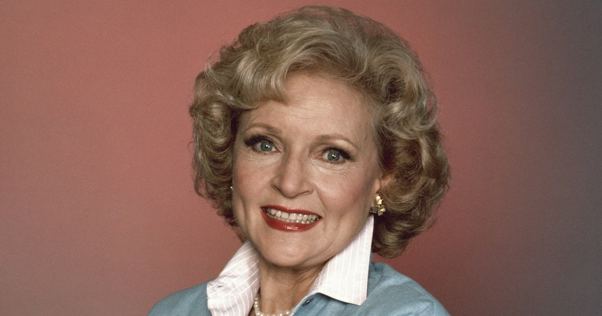 Betty White USPS stamp to debut in March