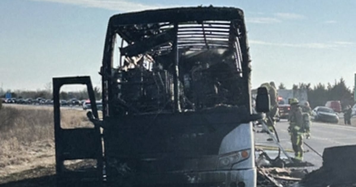 Bus carrying Indiana University Indianapolis men’s basketball team bursts into flames on highway