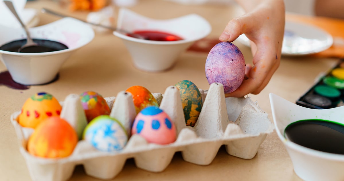 Soaring egg prices are threatening a classic holiday tradition: Easter dye kits