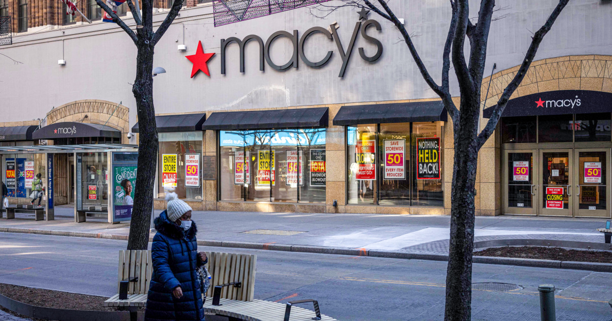 Macy’s turnaround hinges on revamping some stores and closing others. It appears to be working