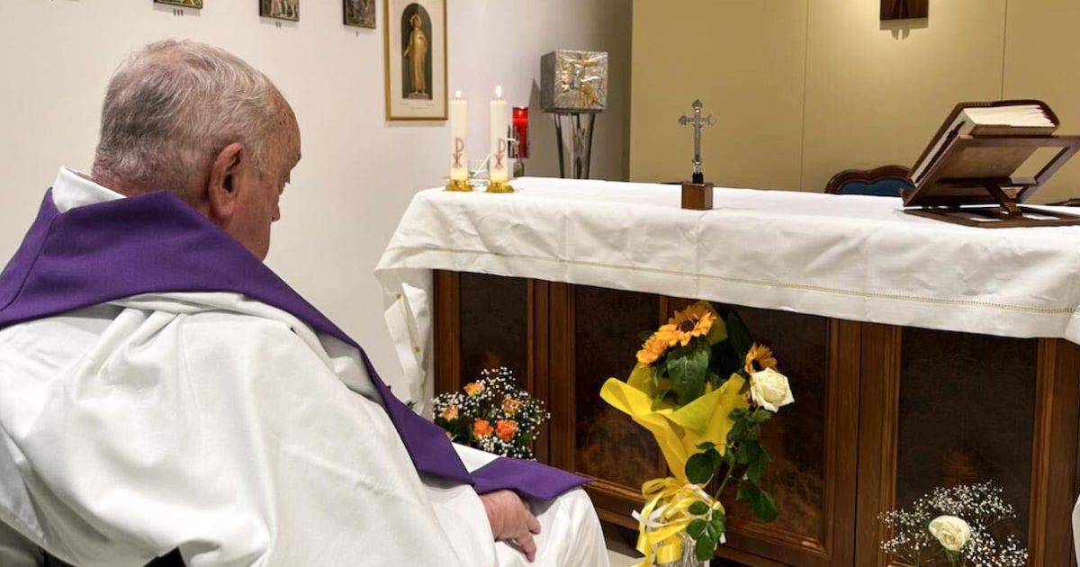 Pope Francis is photographed for the first time since his hospitalization