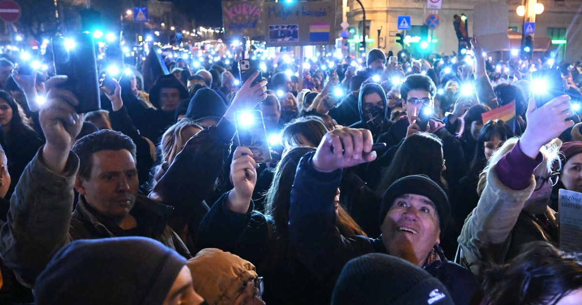 Hungary Enacts Law Banning Pride Parades Amid Protests