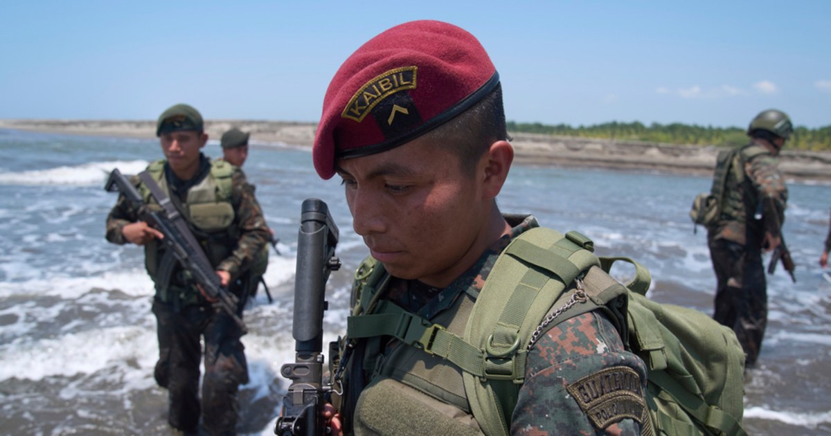 Guatemala intensifica patrullas en su frontera con México bajo presión de  EE.UU. para frenar la inmigración