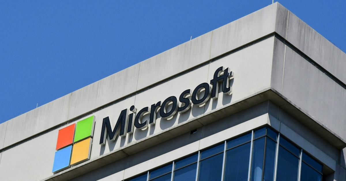 Microsoft drops a law firm that appeased Trump, hires firm that’s fighting Trump