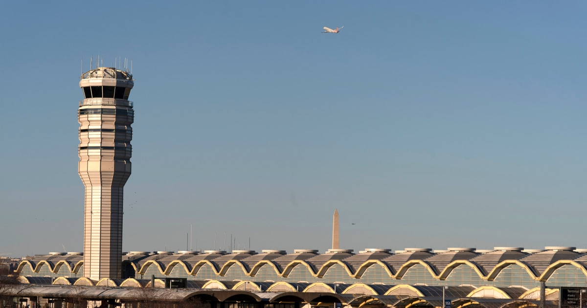 2 planes were ordered to ‘go around’ because of Army copter near Reagan Airport