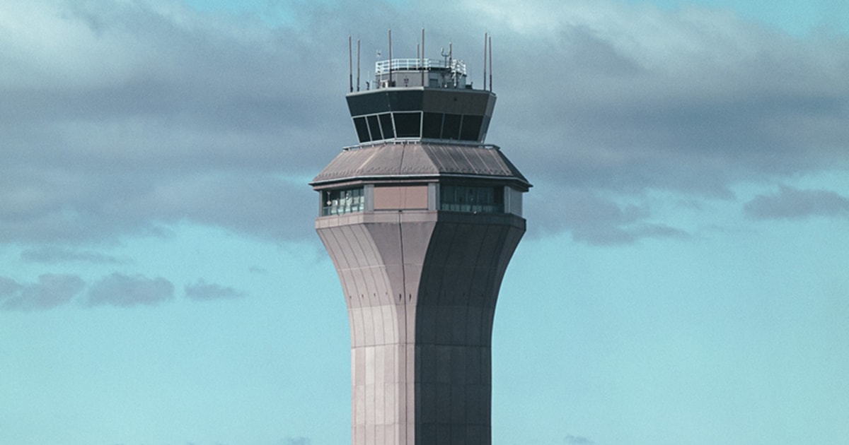 La FAA anuncia un nuevo sistema de control de tráfico aéreo con la esperanza de domar los cielos ocupados