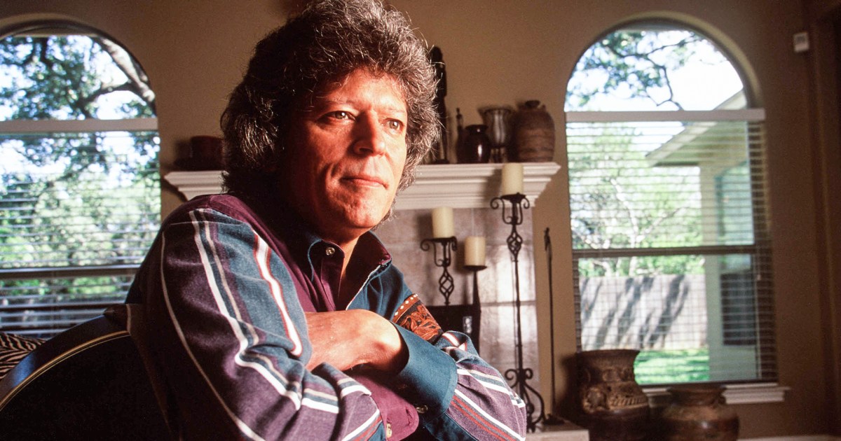 El cantante mexicano americano Johnny Rodríguez, cuyos éxitos country de los años 70 son gráficos superados, muere a los 73 años