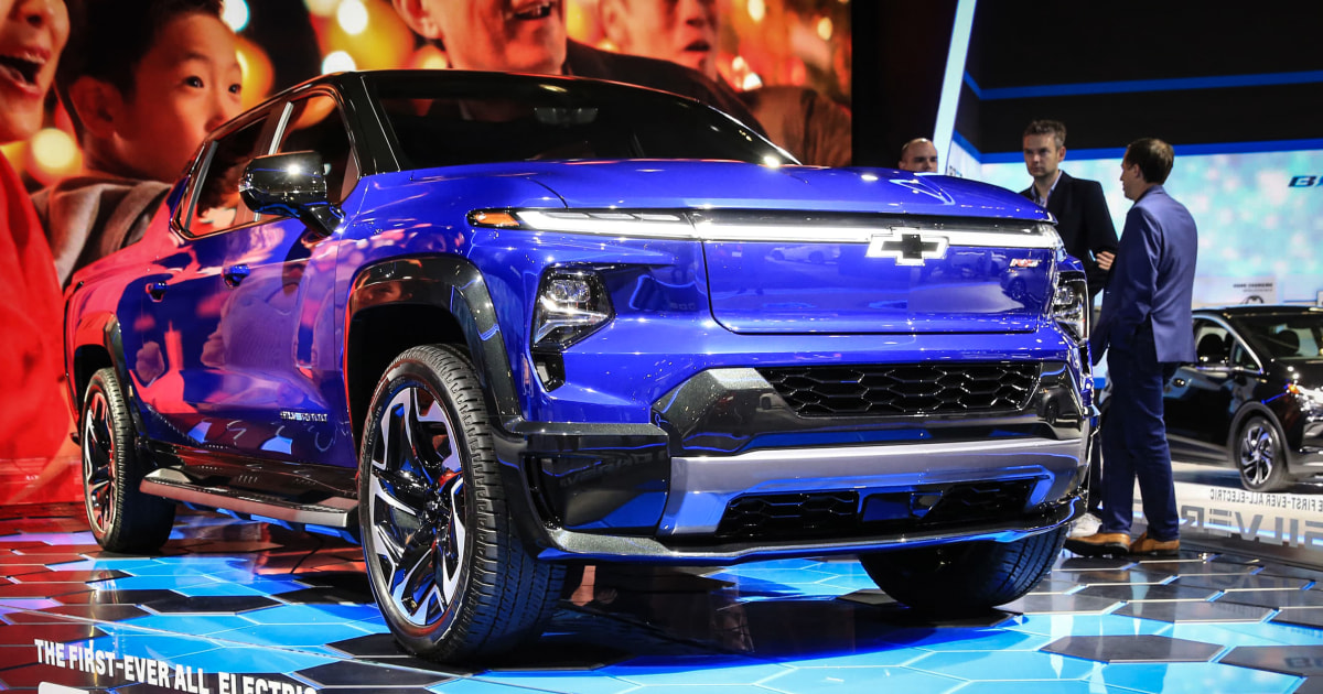 GM unveils new 'groundbreaking' EV battery tech, aims to be first to market