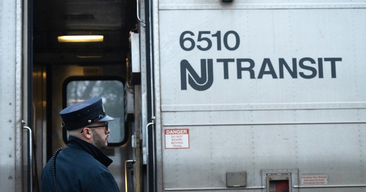 New Jersey Transit engineers and trainmen strike, stranding potentially 350,000 commuters