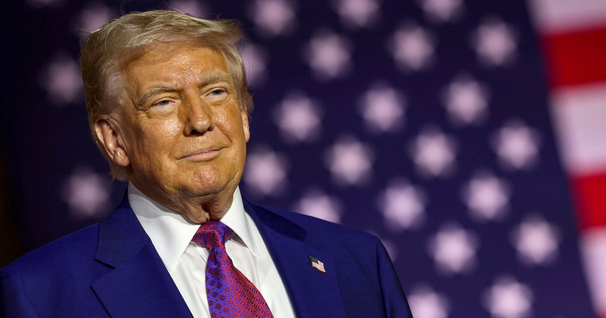 Trump confronts South African president on violence against farmers