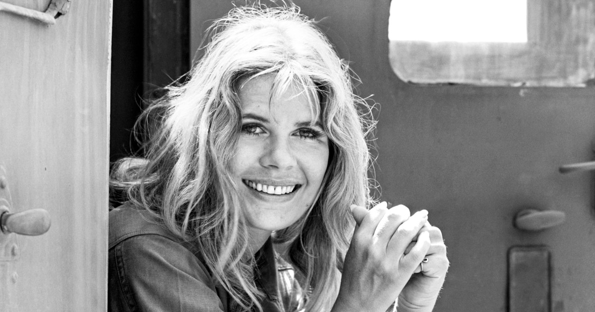 Loretta Swit, the Emmy-winning 'M*A*S*H' actress, dies at 87
