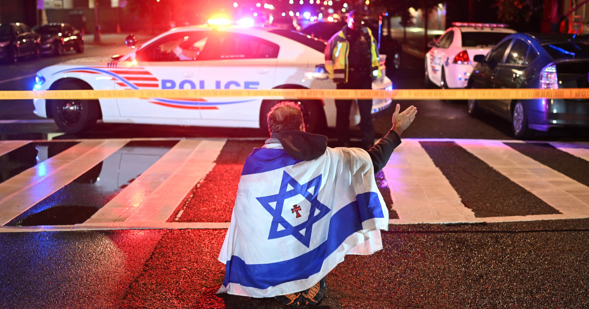 Live updates: 2 Israeli Embassy officials shot dead outside Jewish museum in Washington