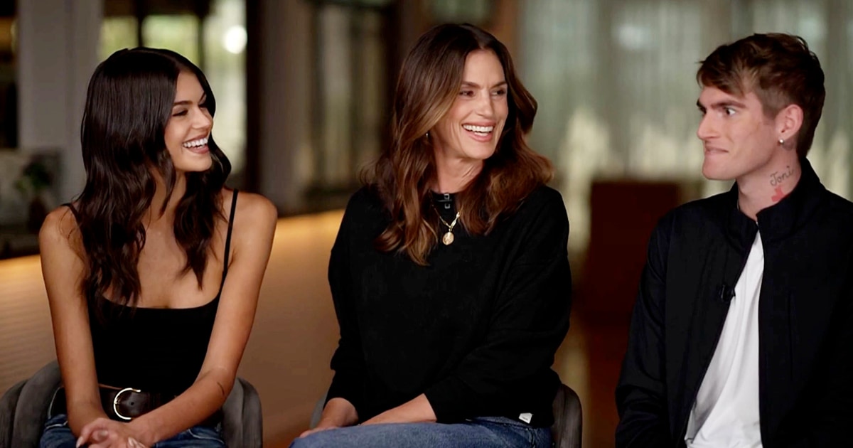 Cindy Crawford's kids open up in rare interview about following in mom's footsteps