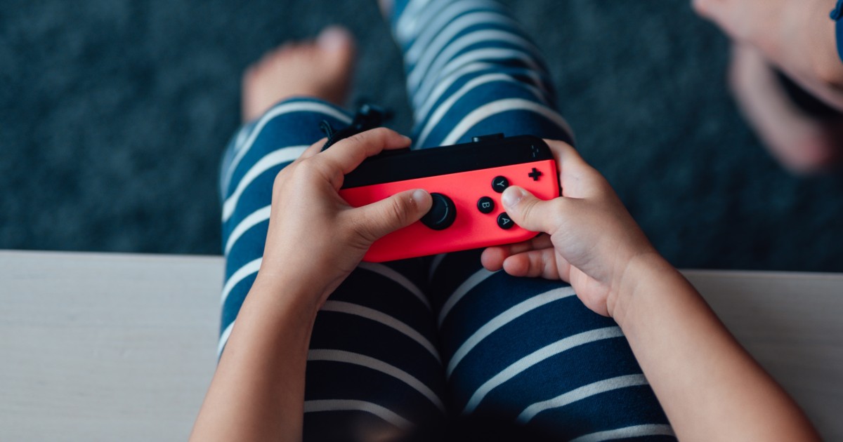 How to buy refurbished tech