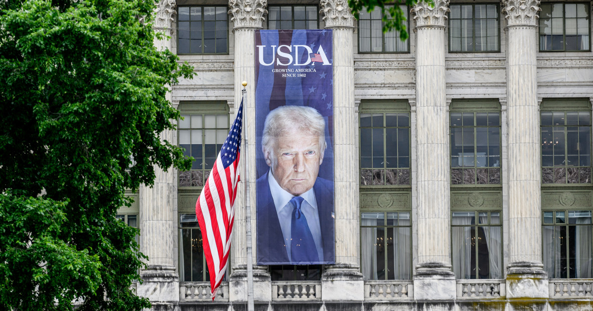 Trump administration accused of delaying economic report over inconvenient data