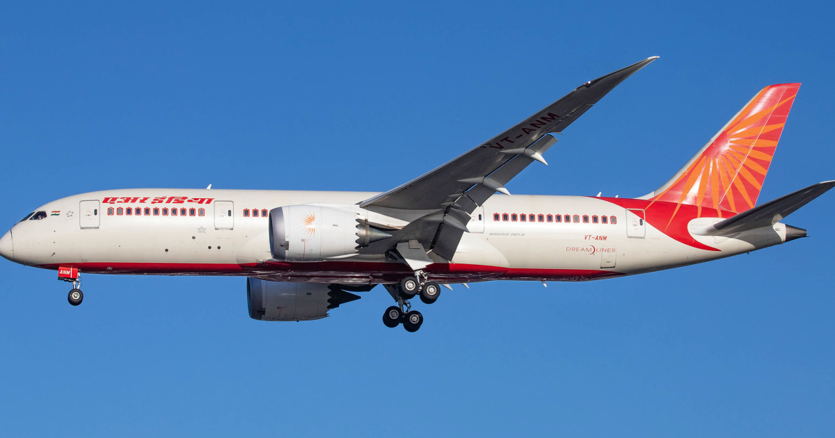 Air India plane crashes near Indias Ahmedabad airport