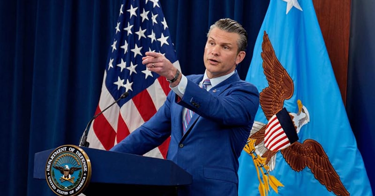 
                            Pentagon’s Pete Hegseth holds weird press conference, but satisfies his audience of one