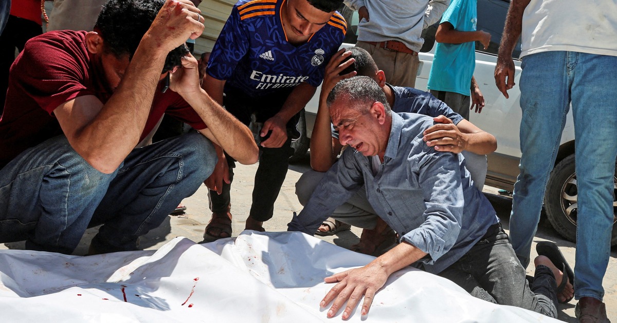 Israeli Strike Kills 18 at Gaza Aid Distribution Site