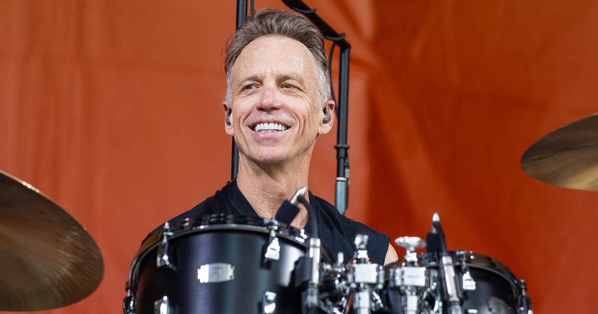 Pearl Jam drummer Matt Cameron to leave band after nearly 30 years