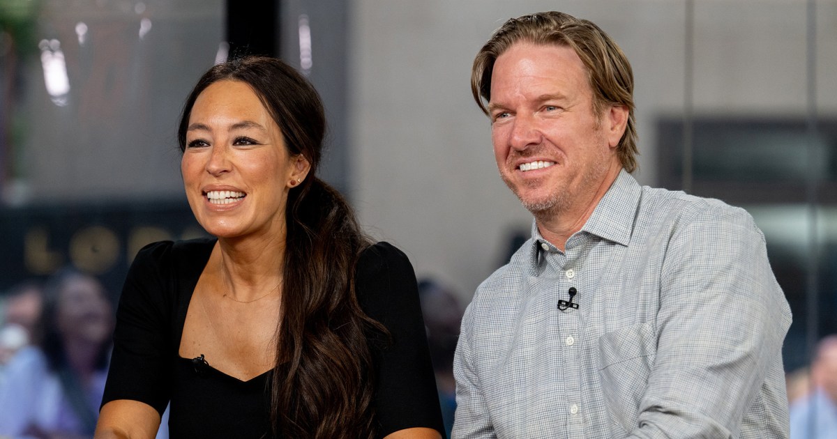 Chip Gaines defends decision to include gay couple on ‘Back to the Frontier’ show
