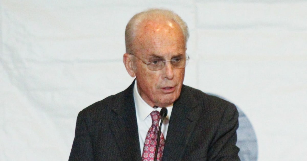 Influential evangelical preacher John MacArthur dies at 86