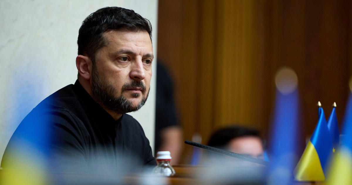 Ukrainian government raids anti-corruption campaigner, raising alarm
